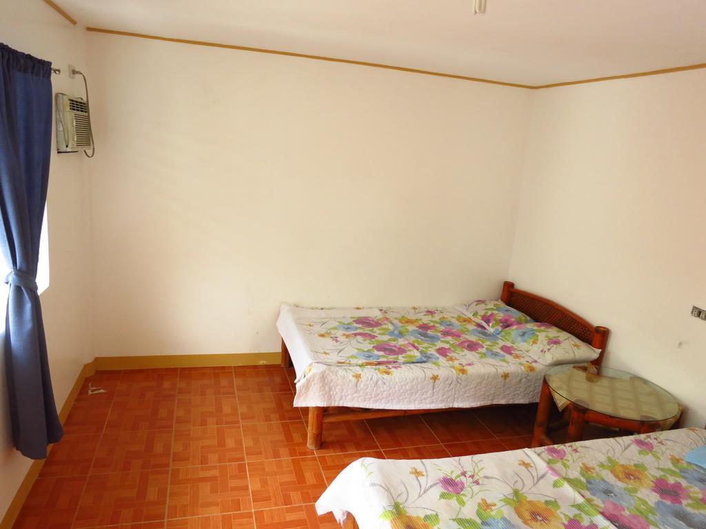 Anilao Scuba Dive Center Hotel Batangas Bagian luar foto